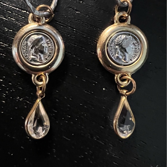 Love ao Gold Dangle Earrings - Picture 2 of 4
